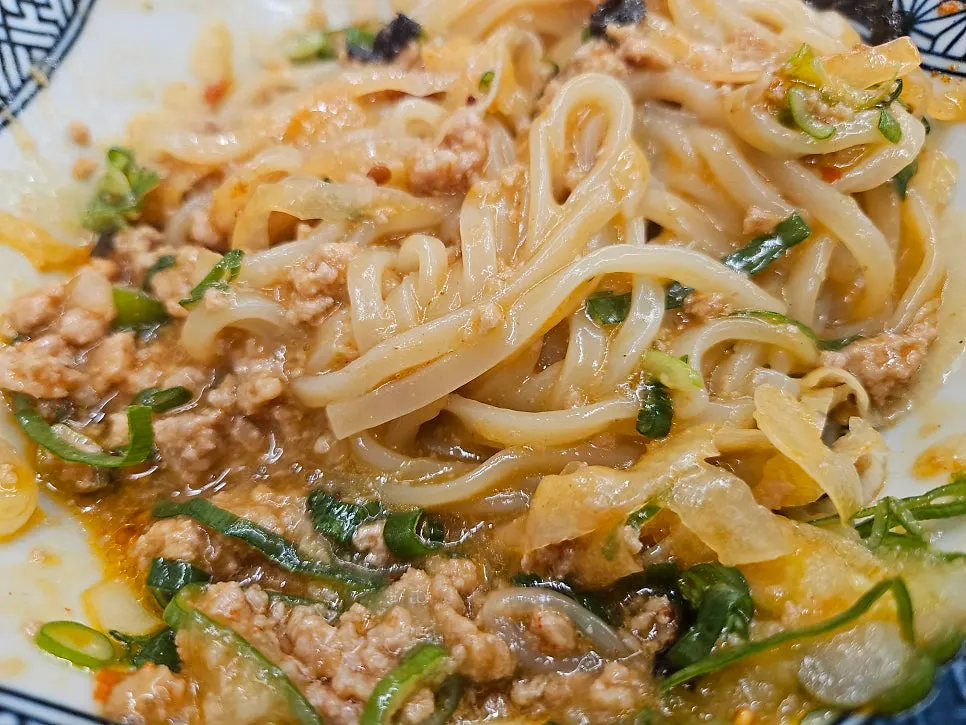 Mazesoba mixed with the special sauce