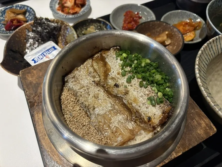 注文した太刀魚釜炊きご飯