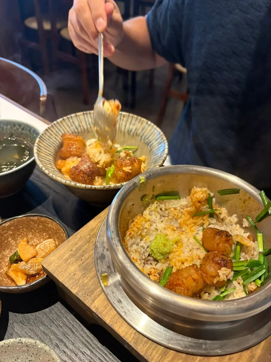 韓牛テチャンと釜炊きご飯のひと口