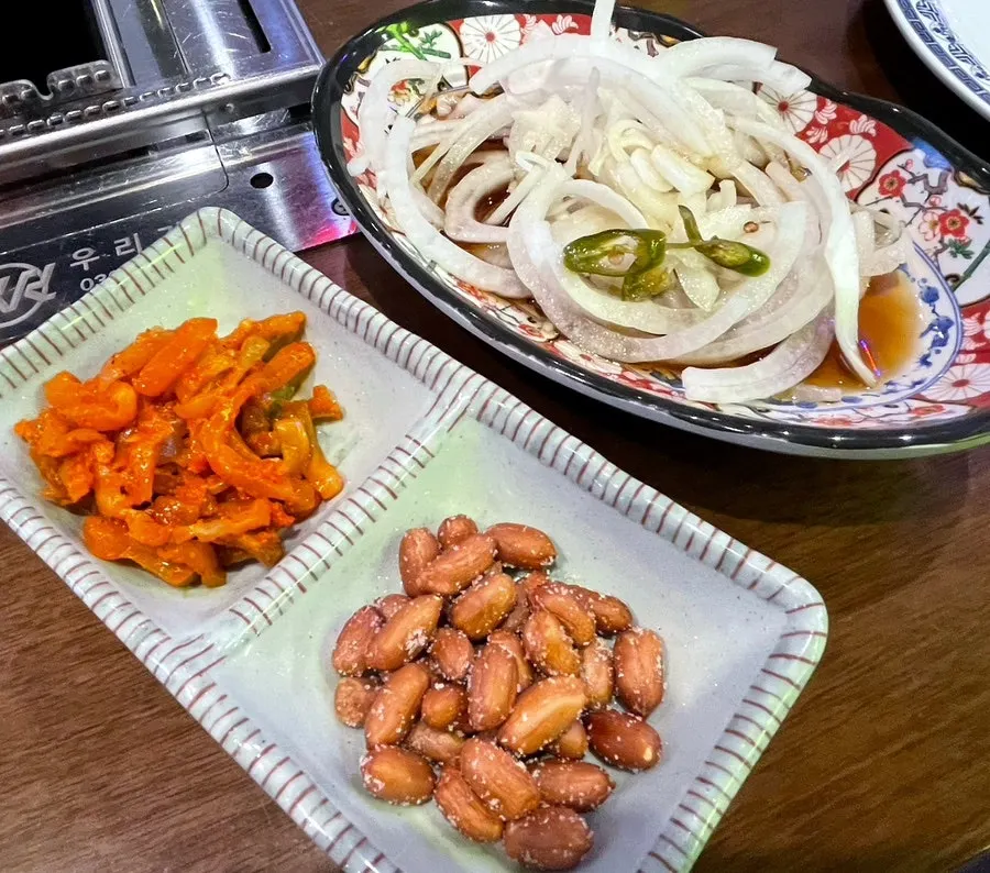 Five-layer lamb skewers at Gukje Yangyukgwan