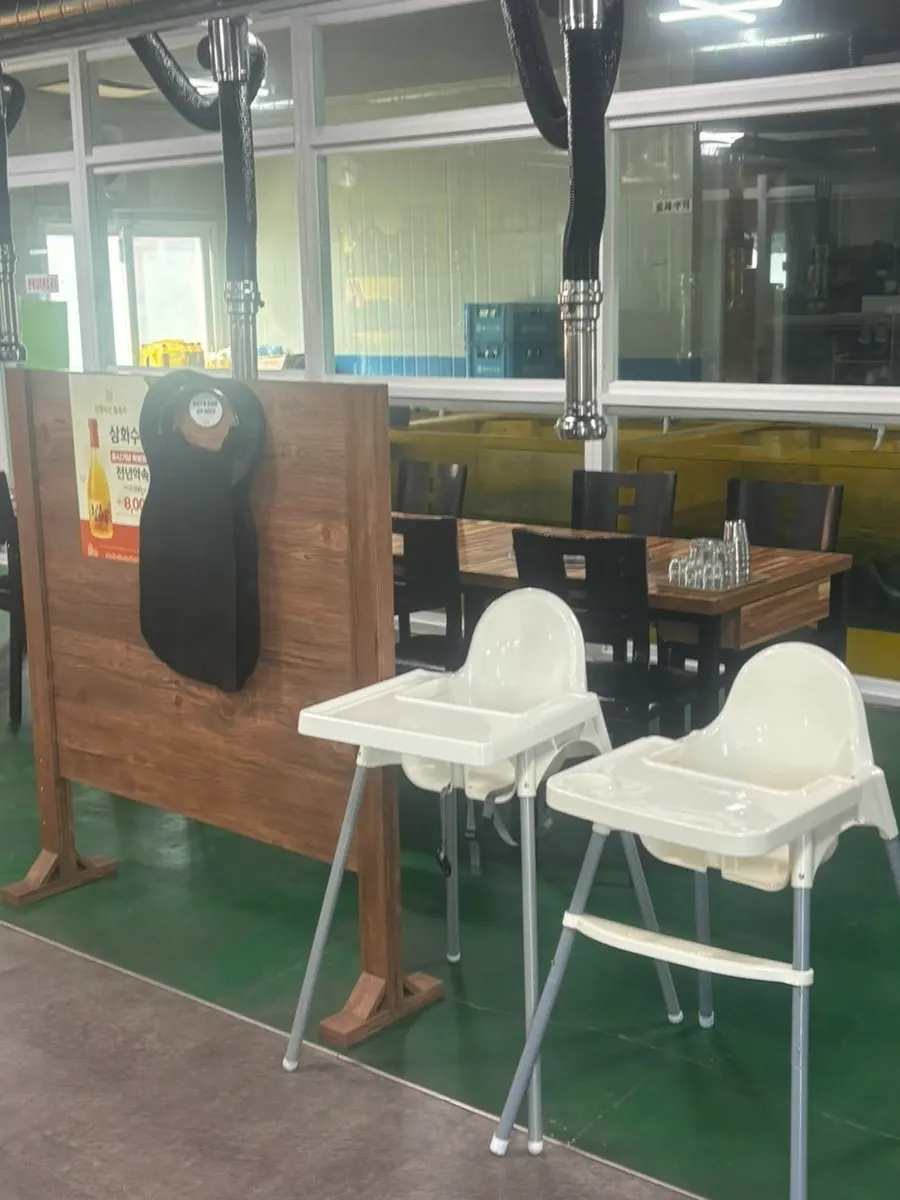 Dining hall at Samhwa Susan, good for family visits