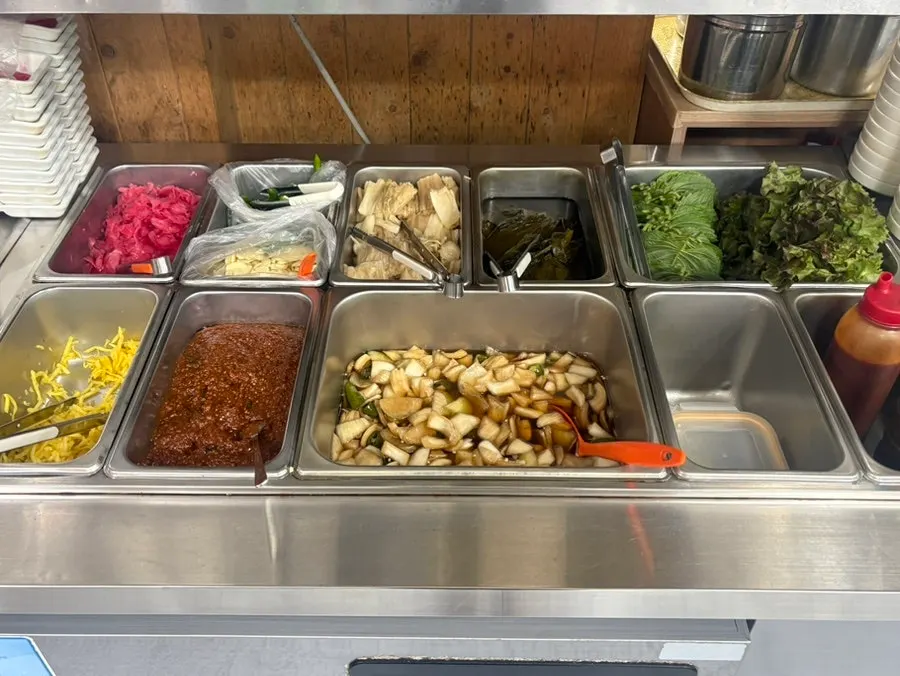 Self-serve side dishes to take as much as needed