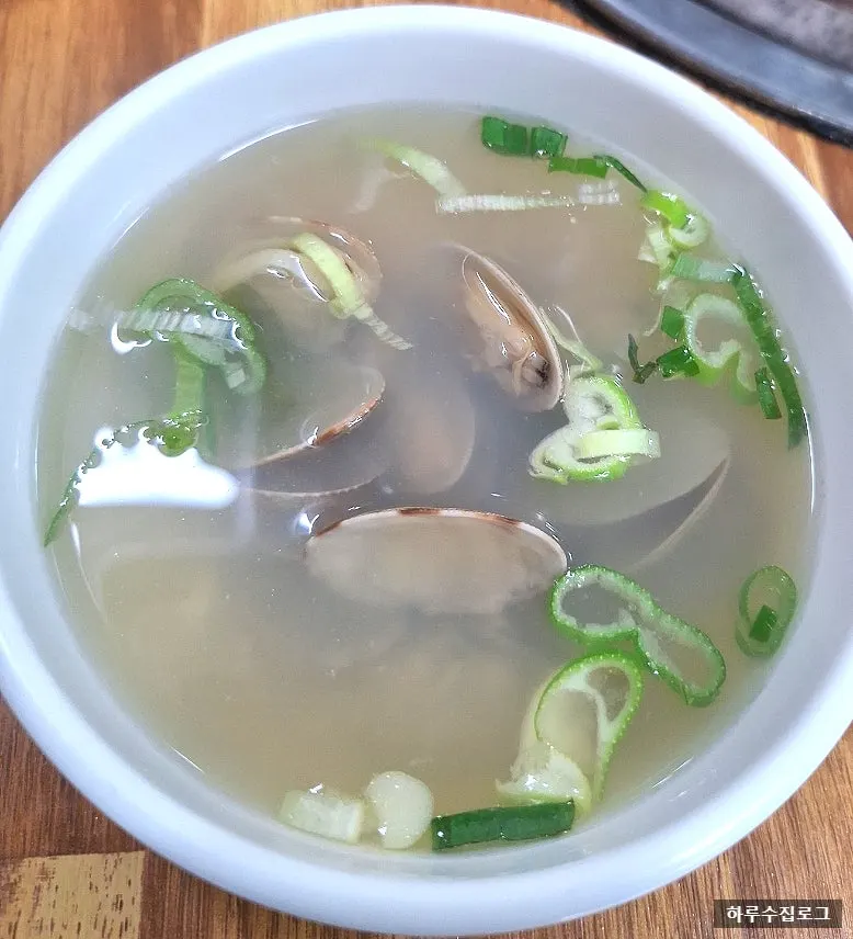 Clam soup served free on first order