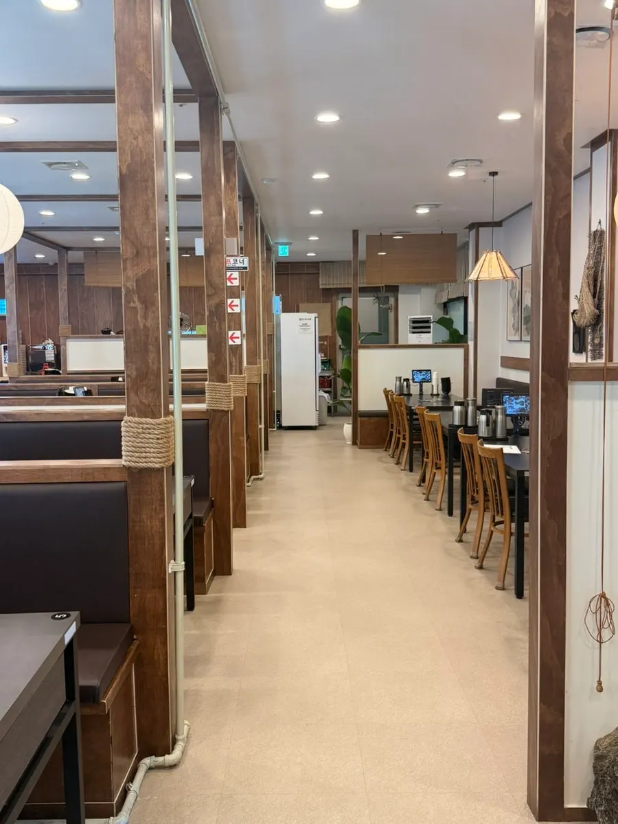 Jeju fish Korean table set