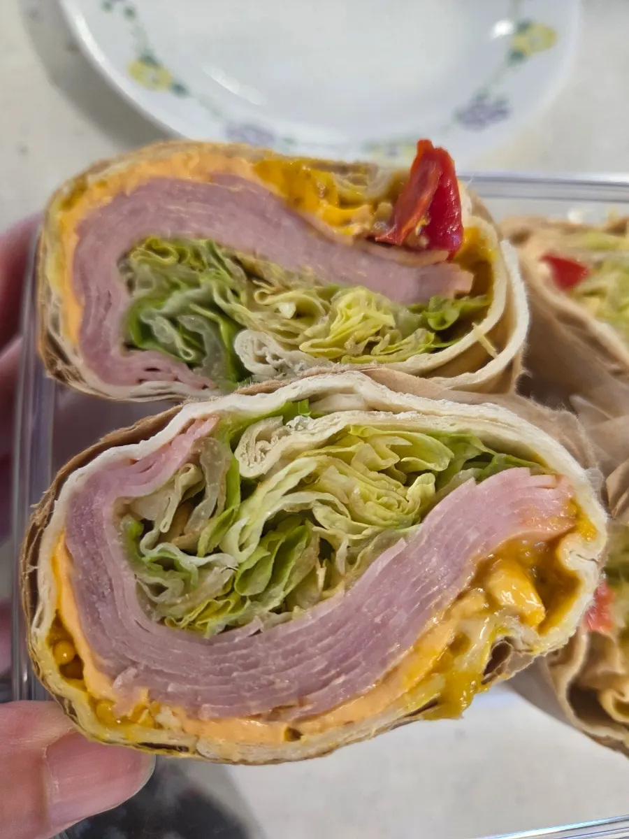 햄치즈또띠아랩 포장 메뉴