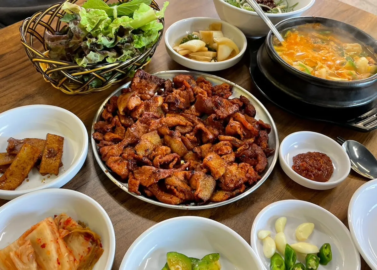 청주 사직동 뚝방집 연탄고추장구이 한 상 대표 사진