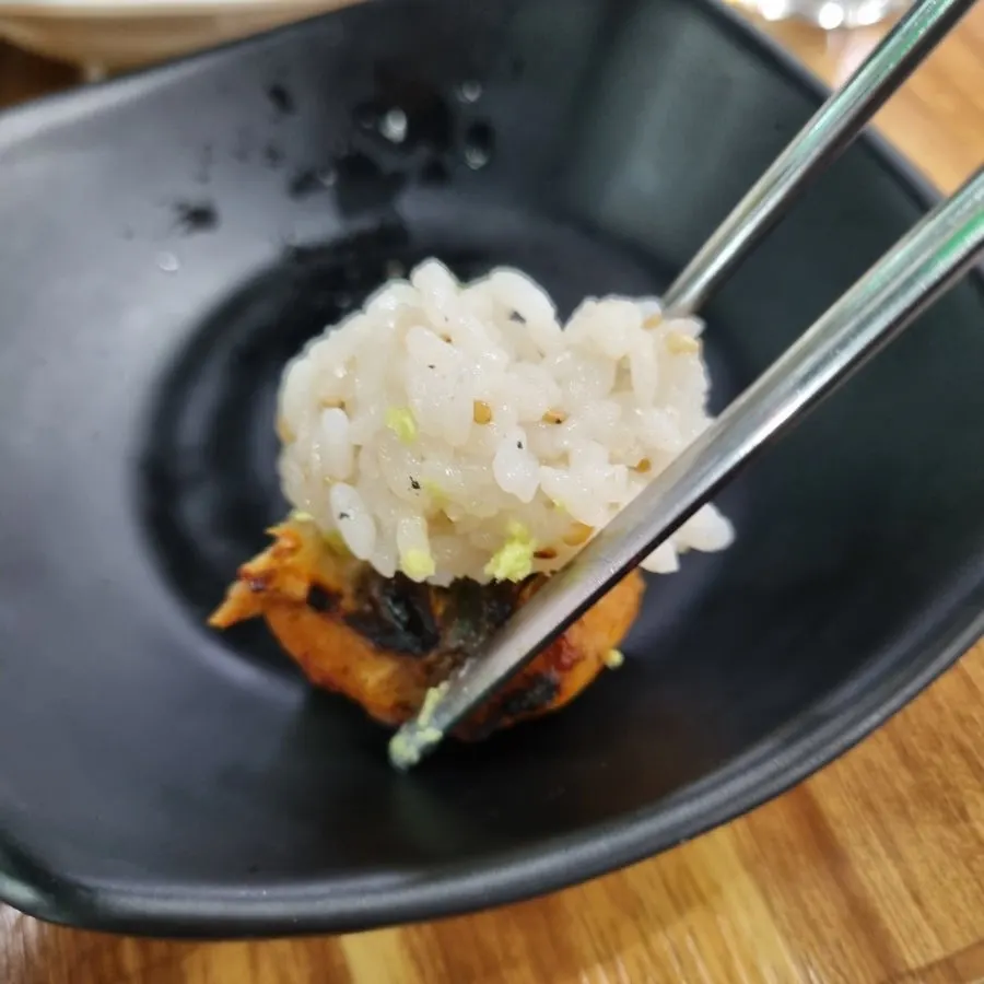 Eel served with ssamjang and pickled ginger