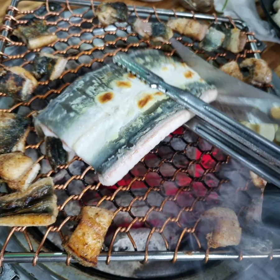 Garlic simmering in sesame oil