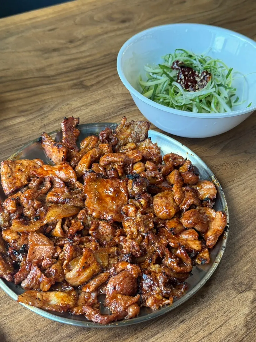 Charcoal gochujang pork grilled fresh right after ordering