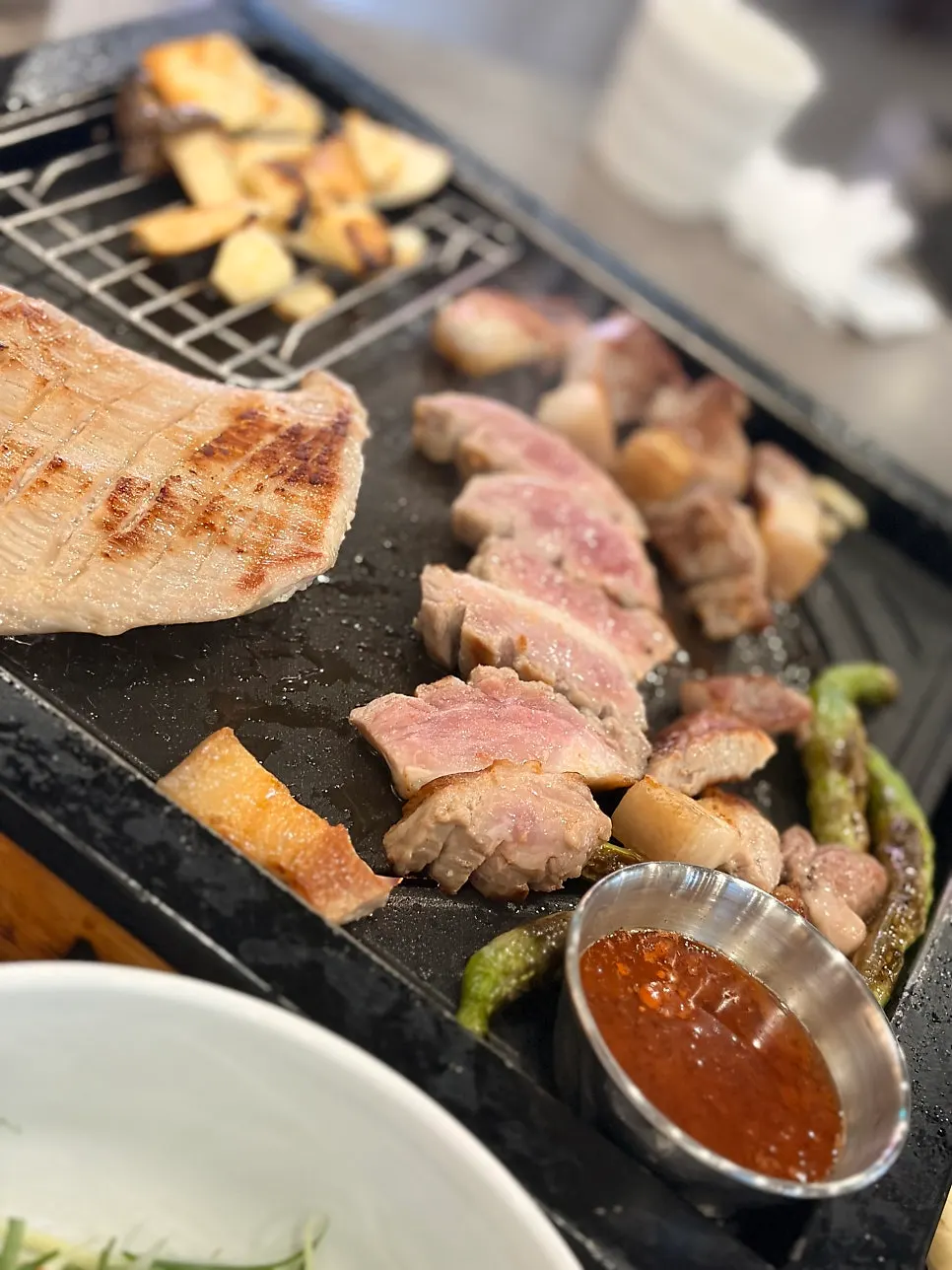 콩가루에 찍어 먹는 껍데기