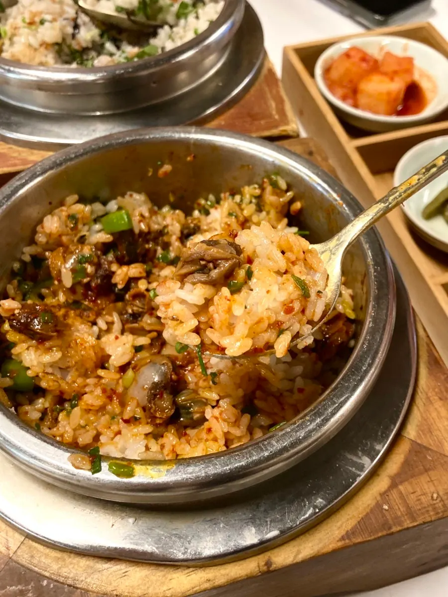 꼬막솥밥 꼬막 토핑