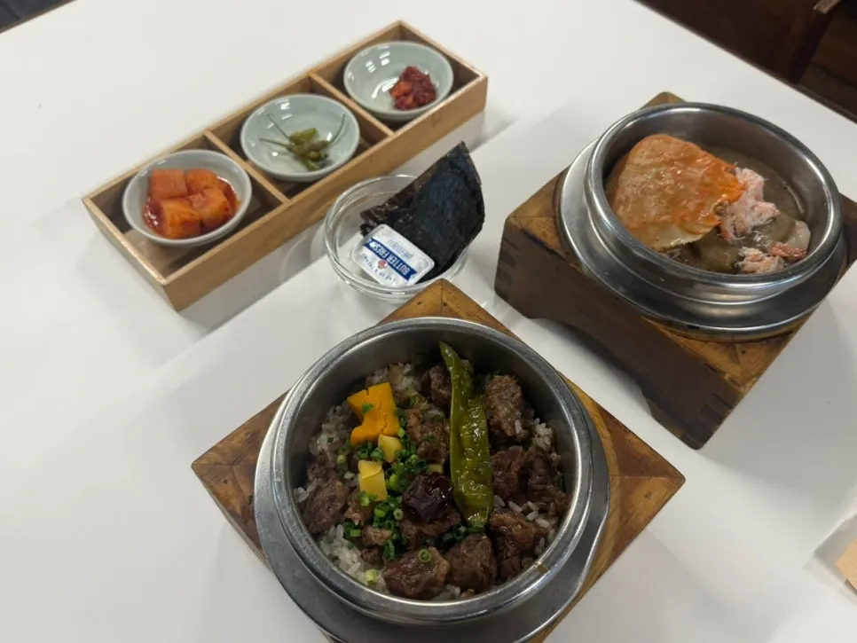 A table set with two kinds of pot rice