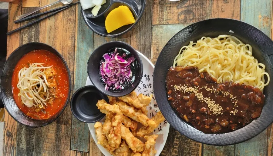 교동짬뽕 용정점 짬뽕 짜장 탕수육 조합