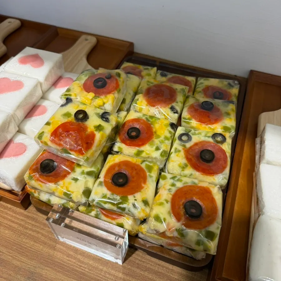Counter showing the drink menu at the rice cake café