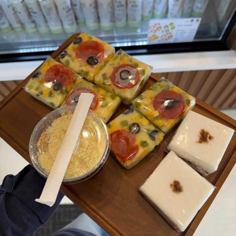 Fruit mochi and fish-shaped rice cakes in the showcase