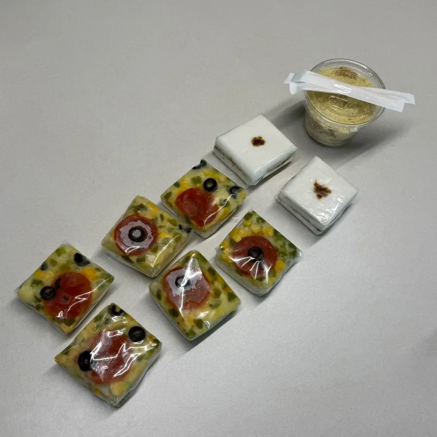 Packaged pizza sulgi, baekseolgi, and pumpkin injeolmi