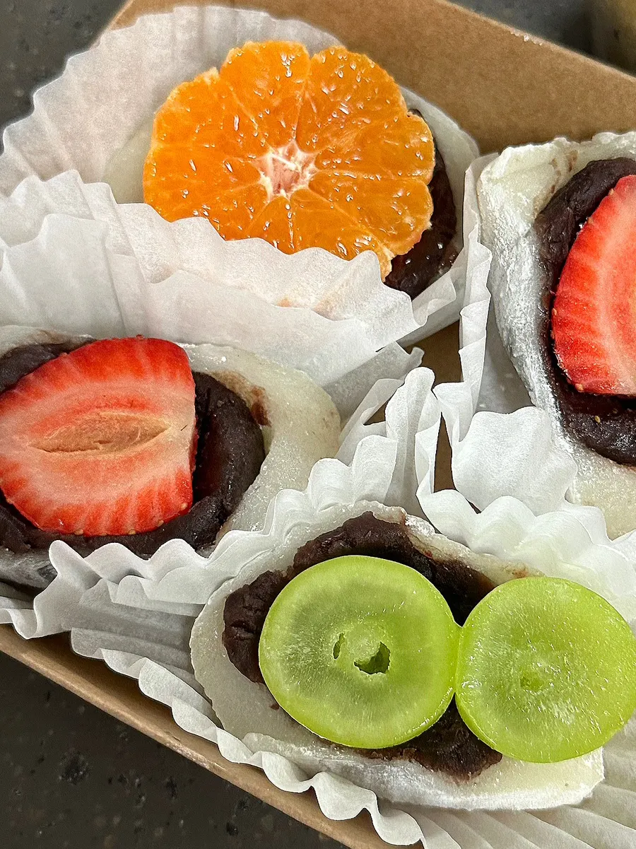 Mochi rice cake with fresh fruit inside