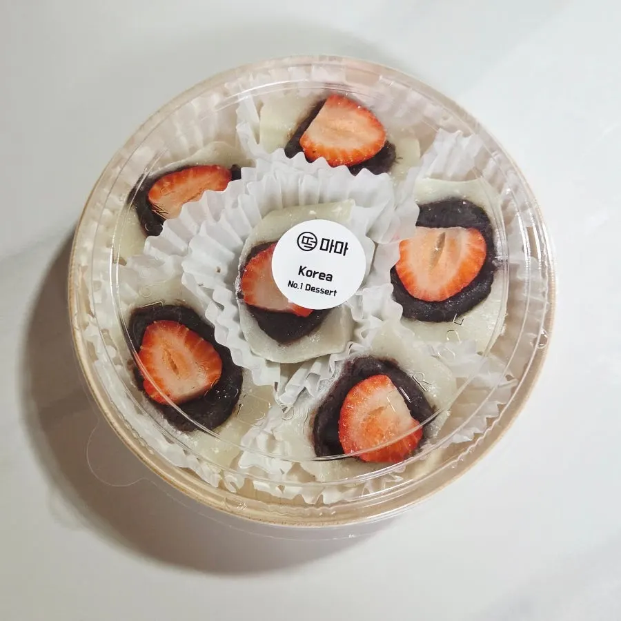 Neatly plated strawberry mochi