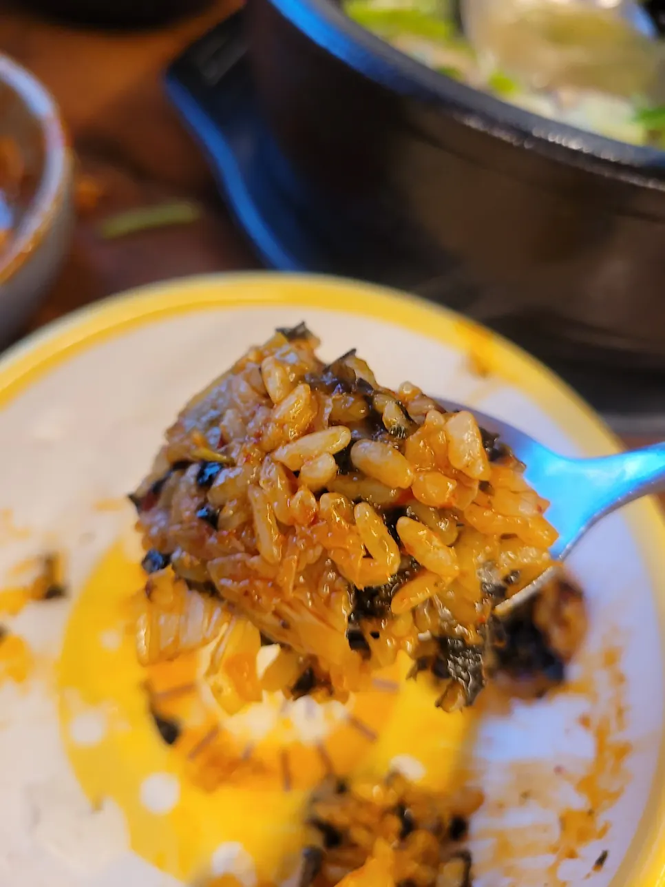 Fried rice eaten as the finishing course after braised ribs