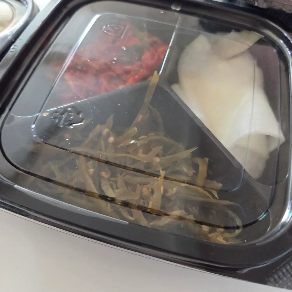 Final shot of the takeout jokbal from Cheongmigwan Sejong Naseong Main Branch