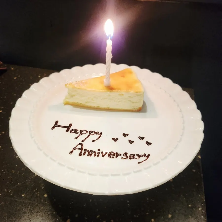 기념일 레터링 치즈 케이크 서비스