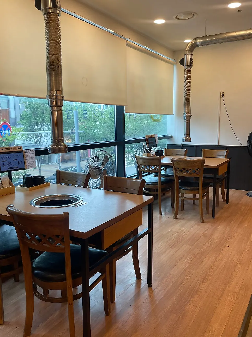 Spacious interior with family-gathering guests