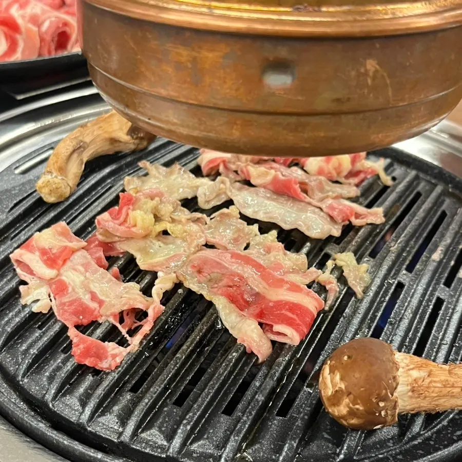 Eel and side dishes prepared before grilling