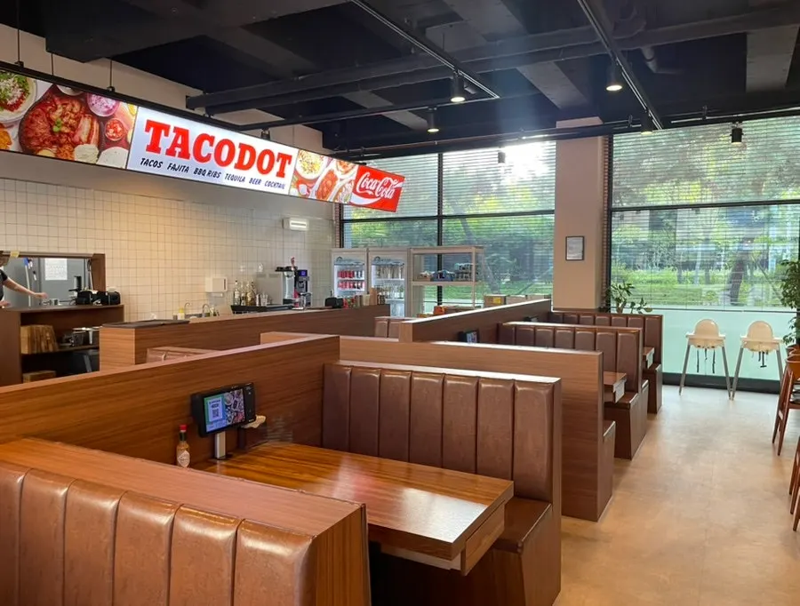 Interior decor of Taco Dot Cheongna Branch