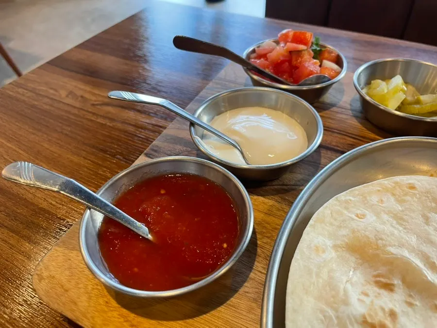 Taco fillings and two kinds of sauce