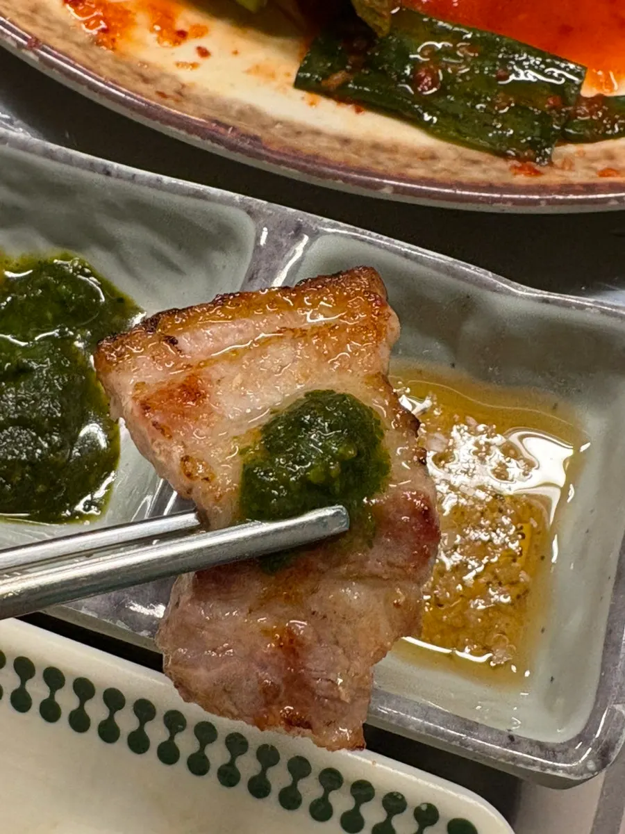 Fully cooked salt-grilled pork belly