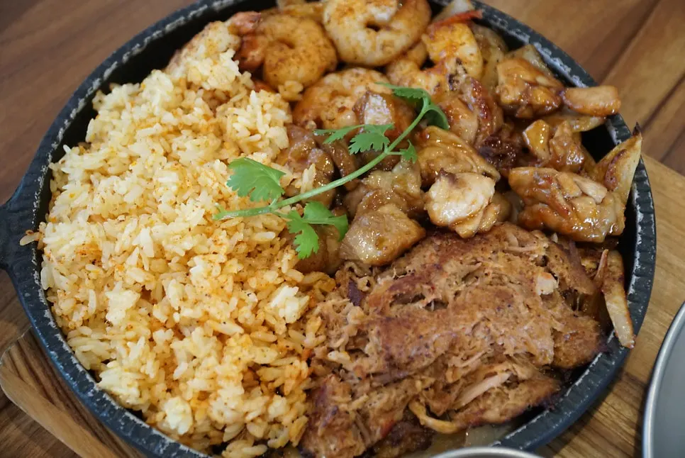 Tortilla wrapped with fried rice added in