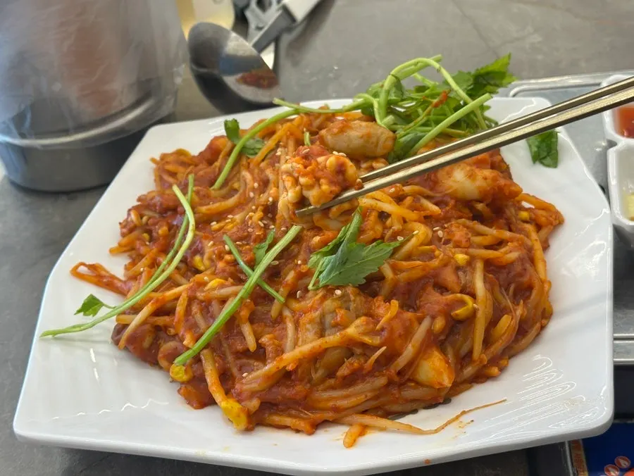 Monkfish meat and mideodeok visible in the agu-jjim