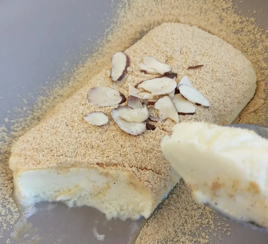 Close-up of Sammi-jip's injeolmi ice cream