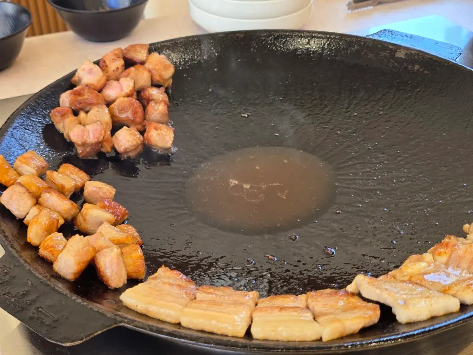 표고버섯 넣은 삼미집 된장찌개