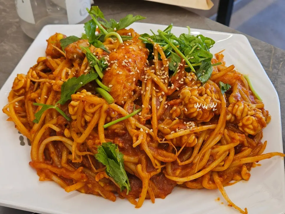 Boneless monkfish stew ordered at Shin Ramyun spice level