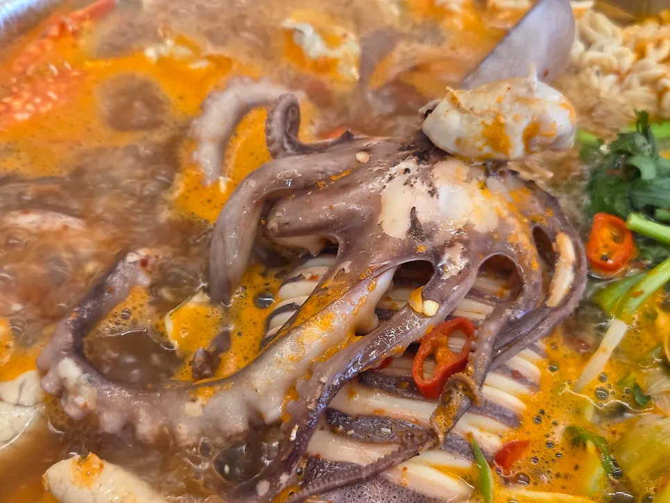 Octopus legs found at the bottom of the pot