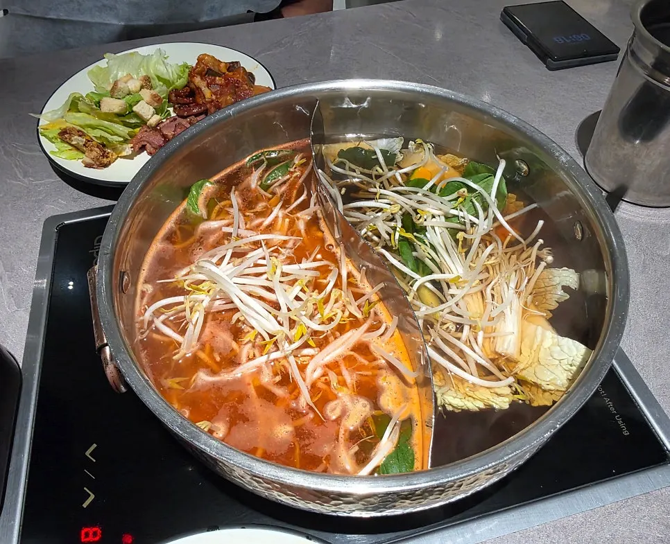 Shabu-shabu pot ready for the meal