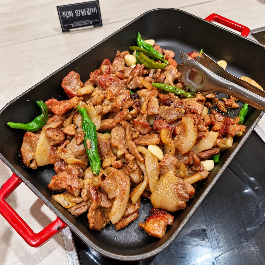 Thick flame-grilled marinated galbi