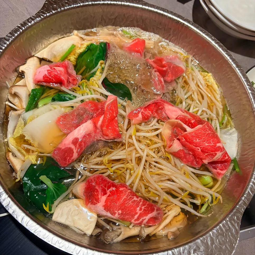 Rice wrap with meat and vegetables wrapped in rice paper