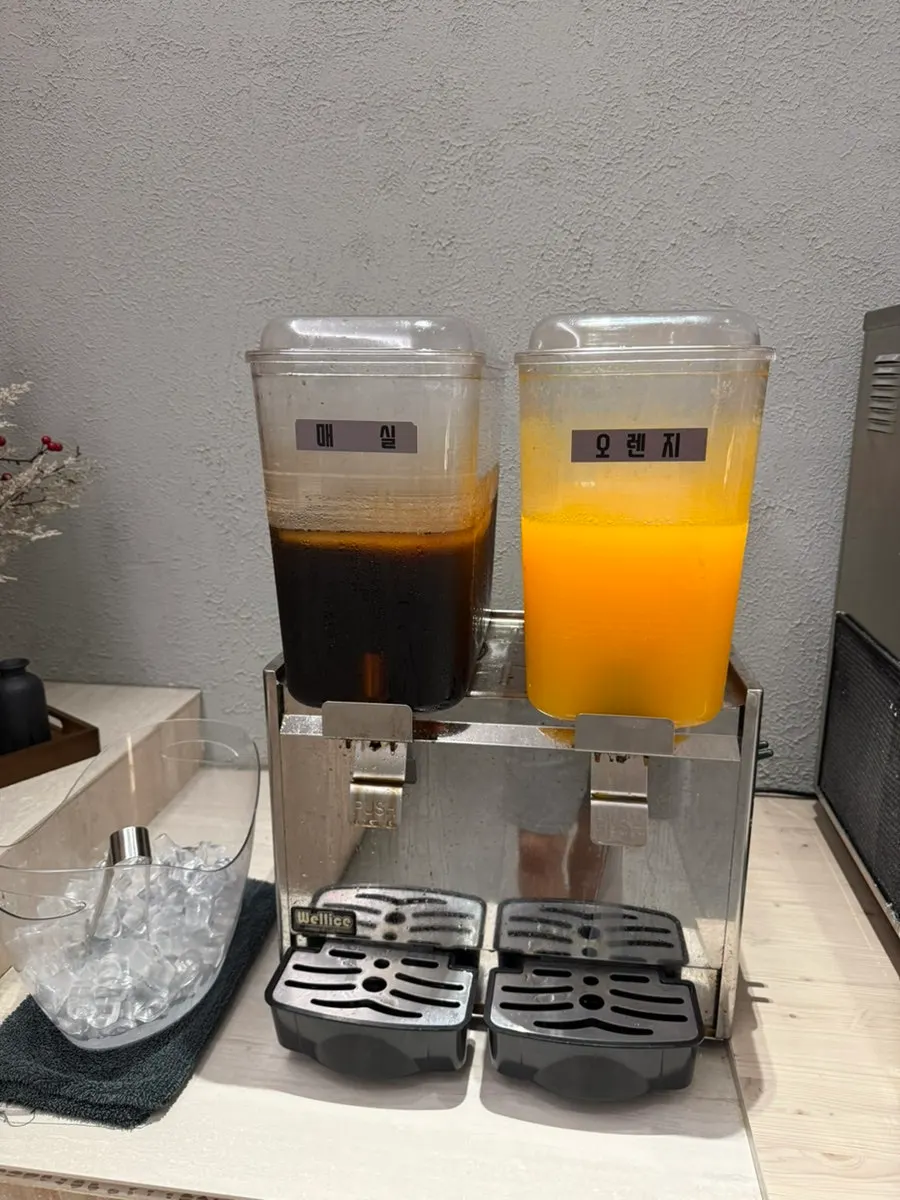 Varied salad bar dishes