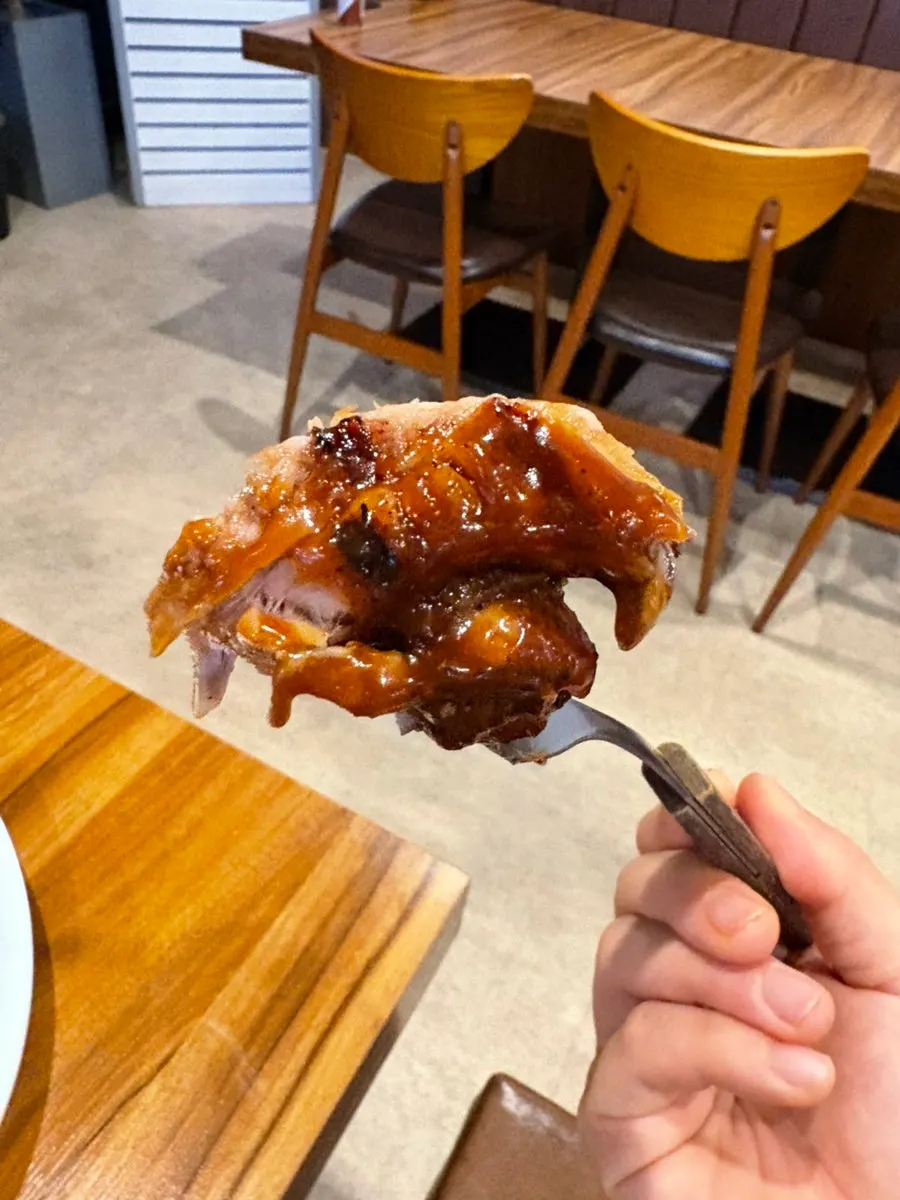 厚みのあるリブの肉の断面