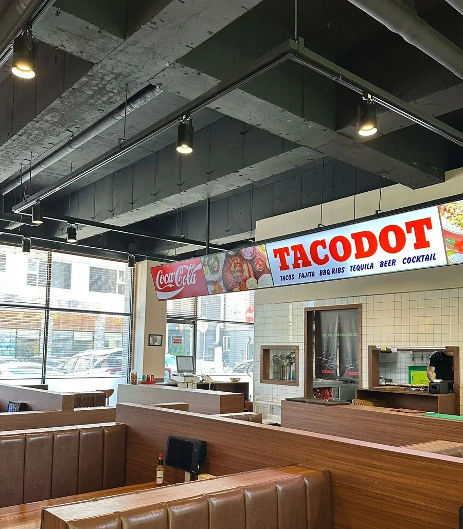Outside view of Taco Dot Cheongna Branch