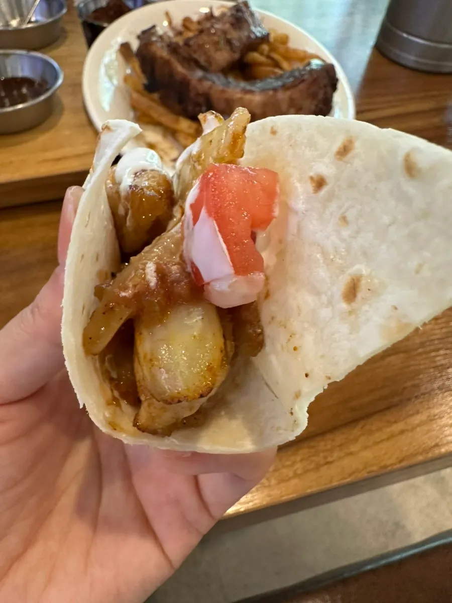 Tortillas with tomato marinade and sauce