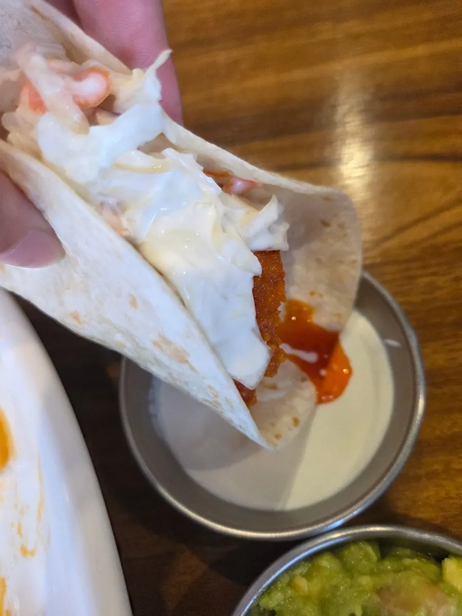 Spicy chicken taco