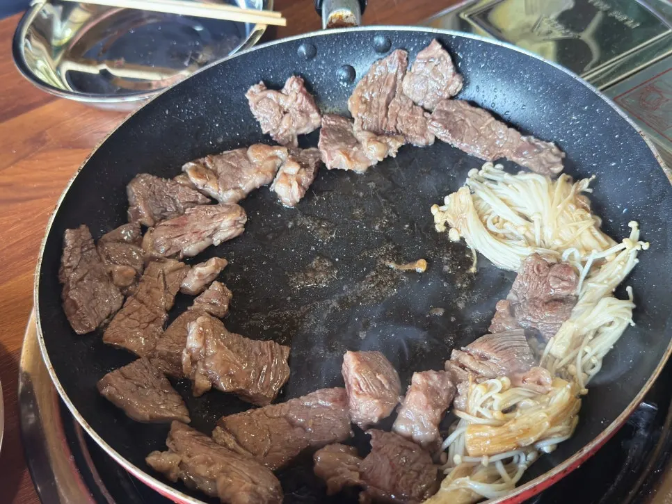 Short rib strips enjoyed with beer