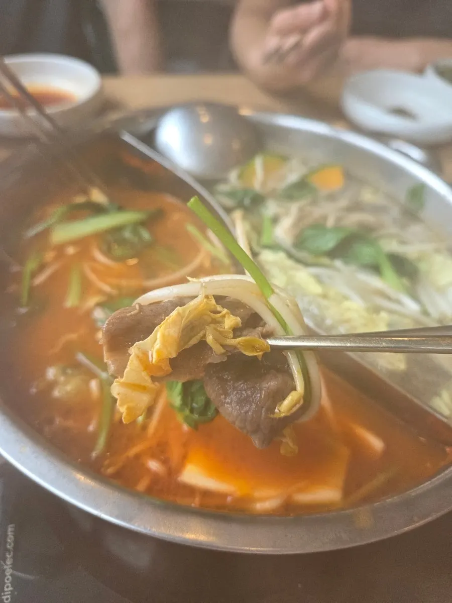 Soy sauce, perilla, and other shabu-shabu dipping sauces