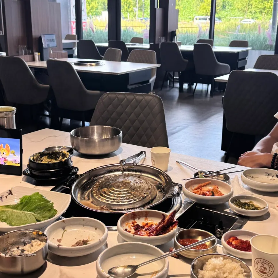 뚝배기에 담긴 치즈폭탄 계란찜