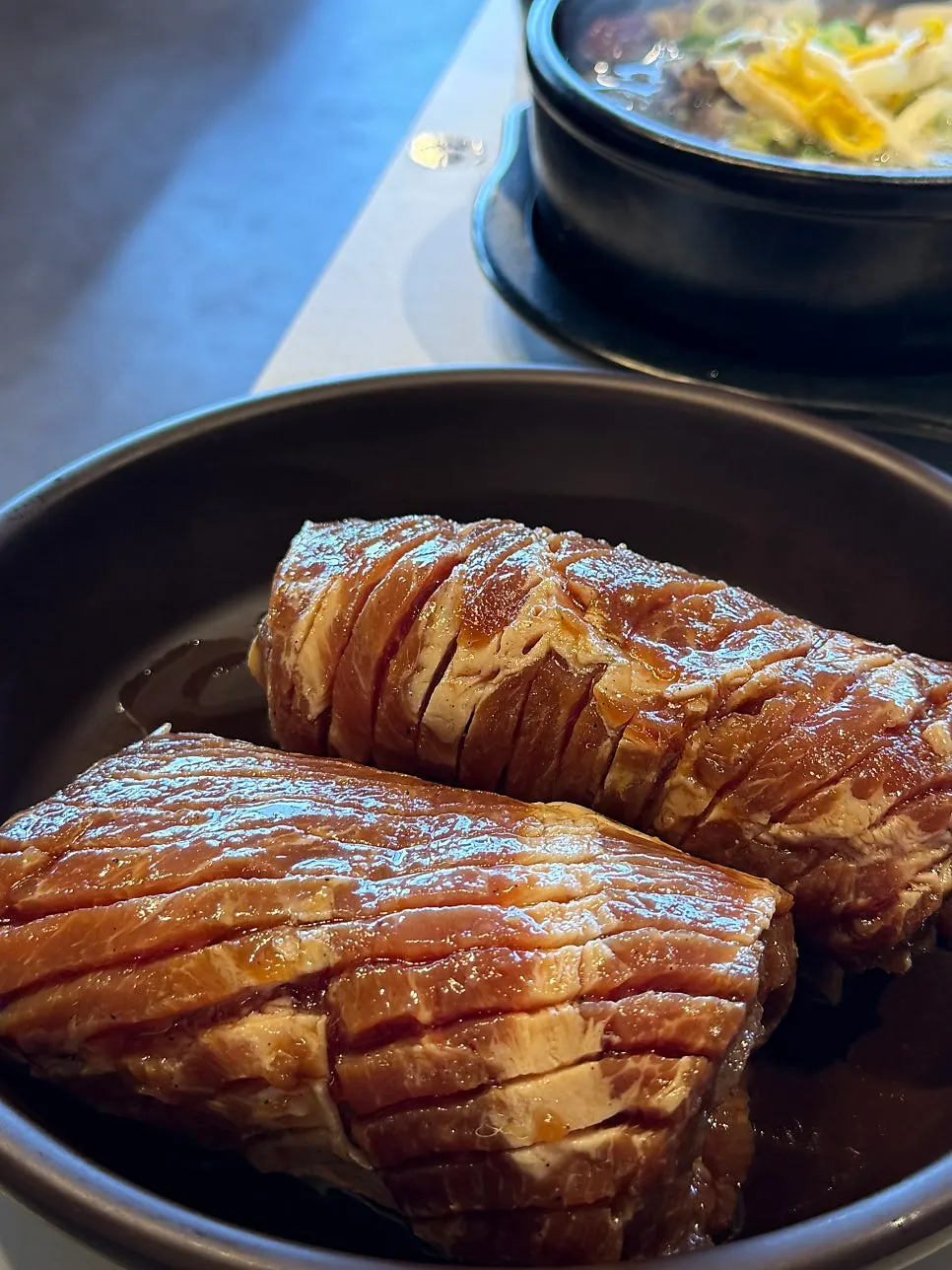 A full table of Cheongnyuok's marinated pork ribs
