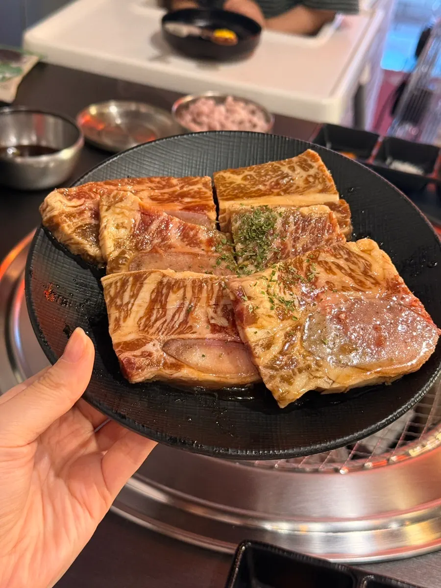 LA 네모 마늘 듬뿍 생소갈비 300g 상차림