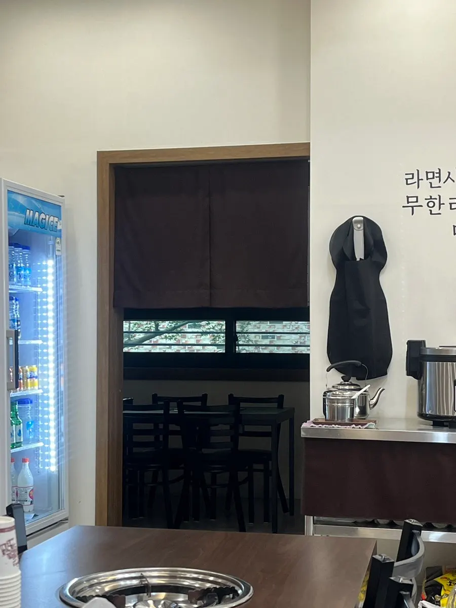 돈까스와 각종 사리 메뉴 안내